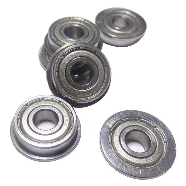 Rolamentos de esferas de ranhura profunda de flange de linha única 6190 2RS com alimentação direta de tamanho padrão